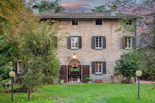 Facciata delle sale interne