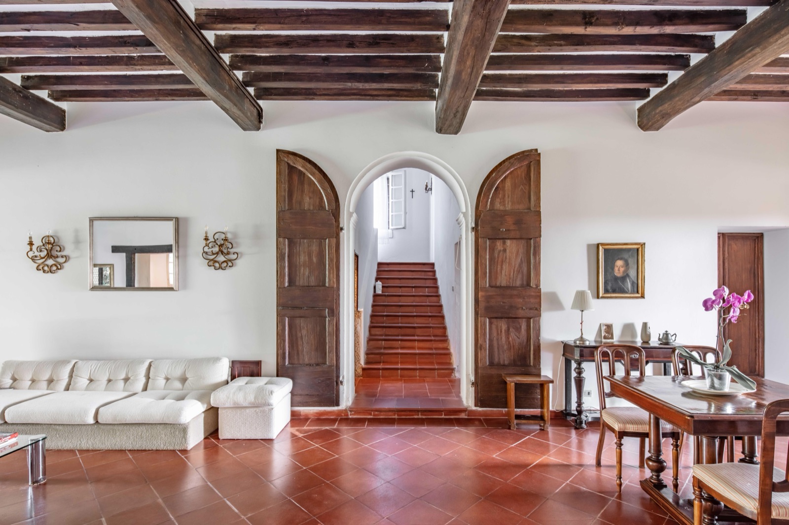 Ingresso e scalone